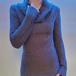 Le Chateau loose neck sweater